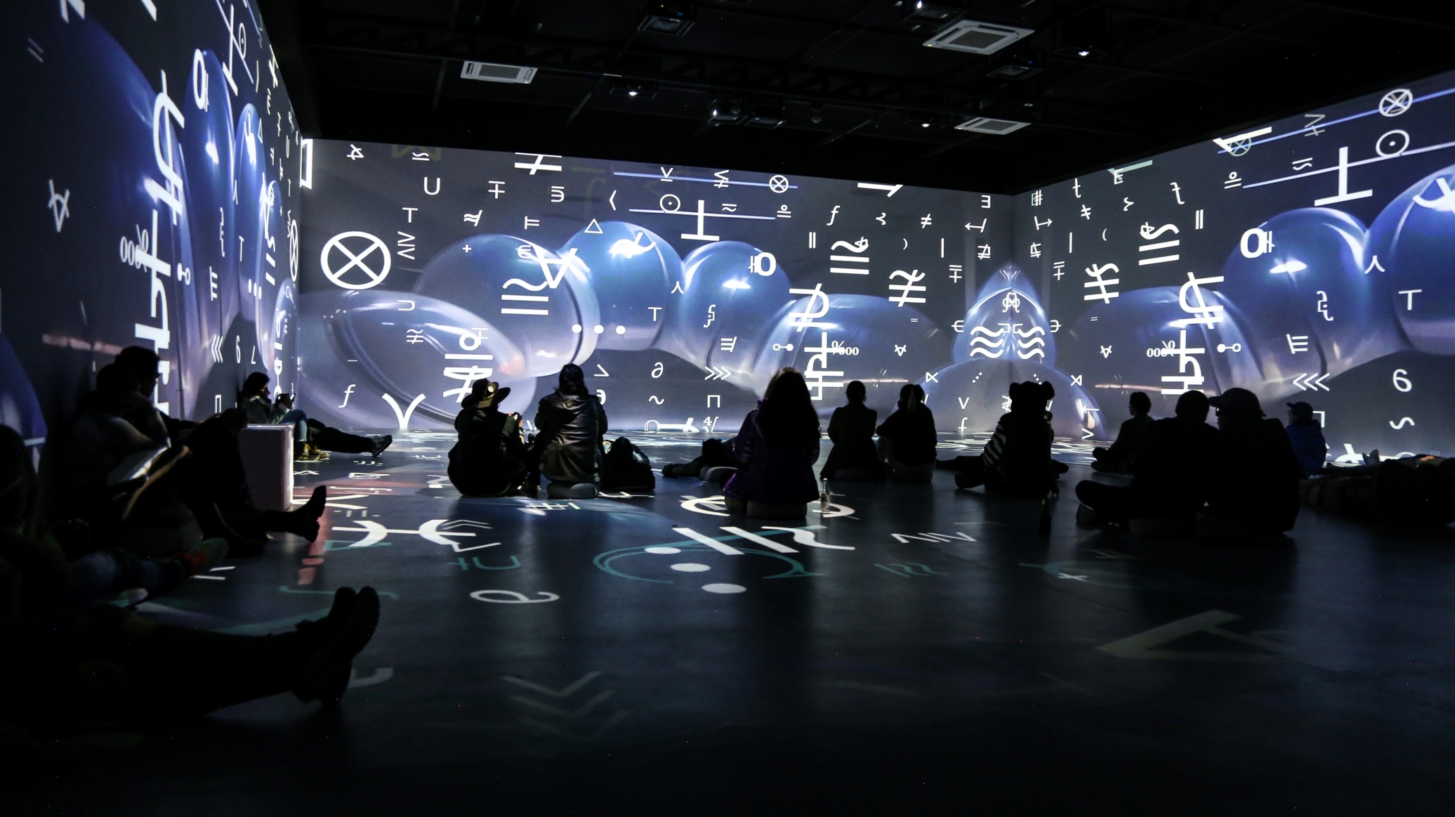 A/Visions 1 + MUTEK MX XX Anniversary, Large-scale immersive room format 4 screens 4k resolution, In Space, CDMX,Mexico.
